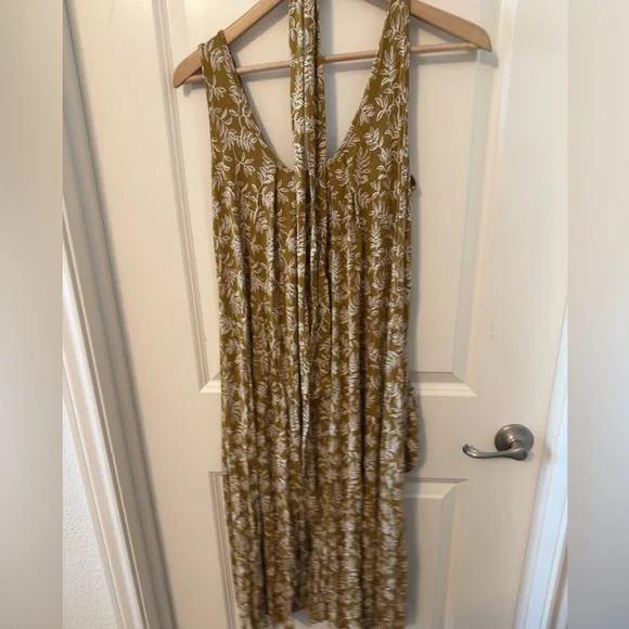 Dark mustard color latched mama Momper nursing romper fits sizes - Picture 4 of 6